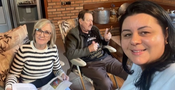 Ir para  <p><big>Mesmo ap&oacute;s a perda de Gildinho, o fundador e grande l&iacute;der do grupo Os Monarcas, a hist&oacute;ria continua. Com o aval e a plena concord&acirc;ncia da fam&iacute;lia, ser&aacute;...